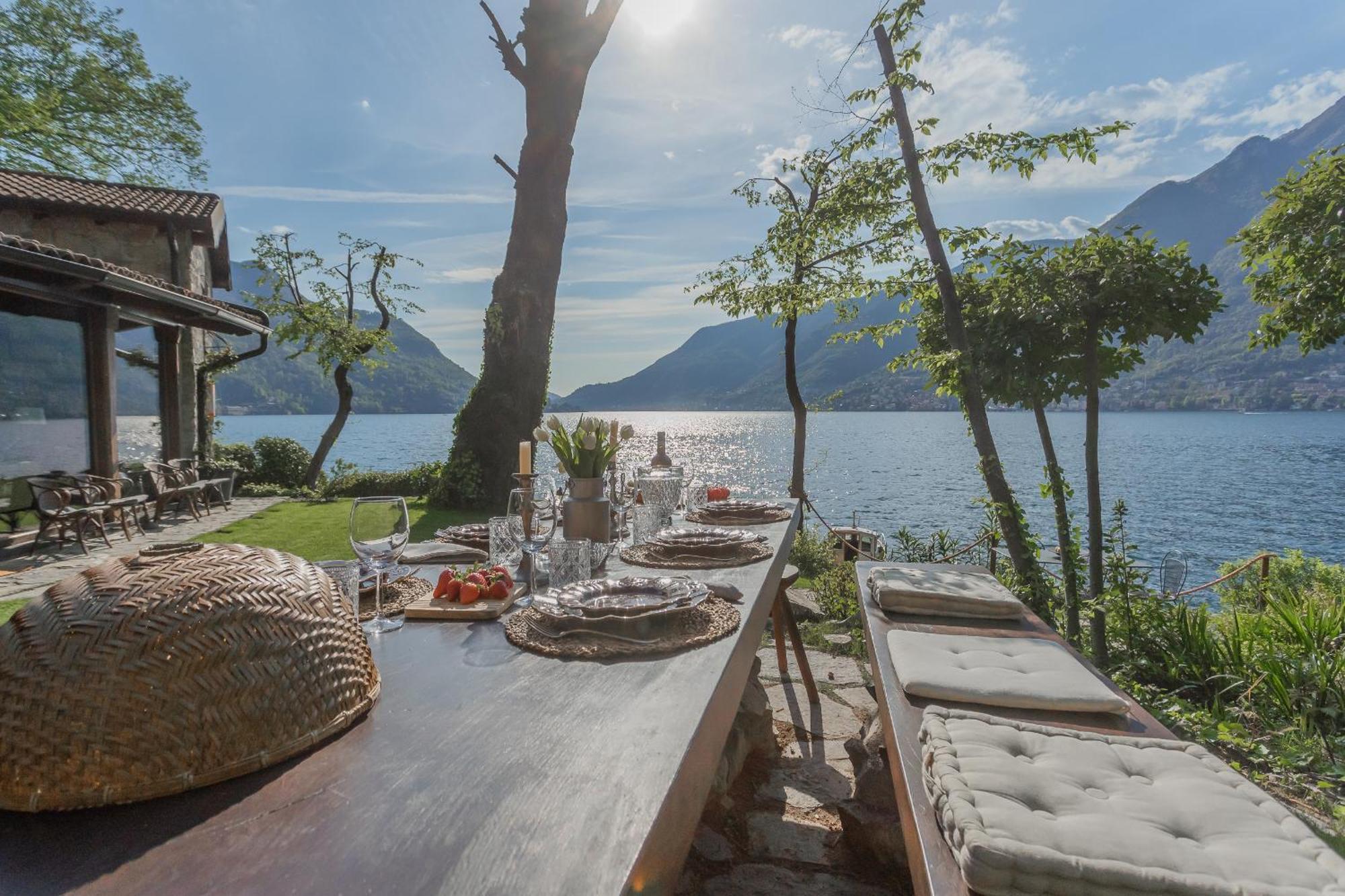 The Writer'S Nest Waterfront Villa By Rent All Como Faggeto Lario Exteriör bild