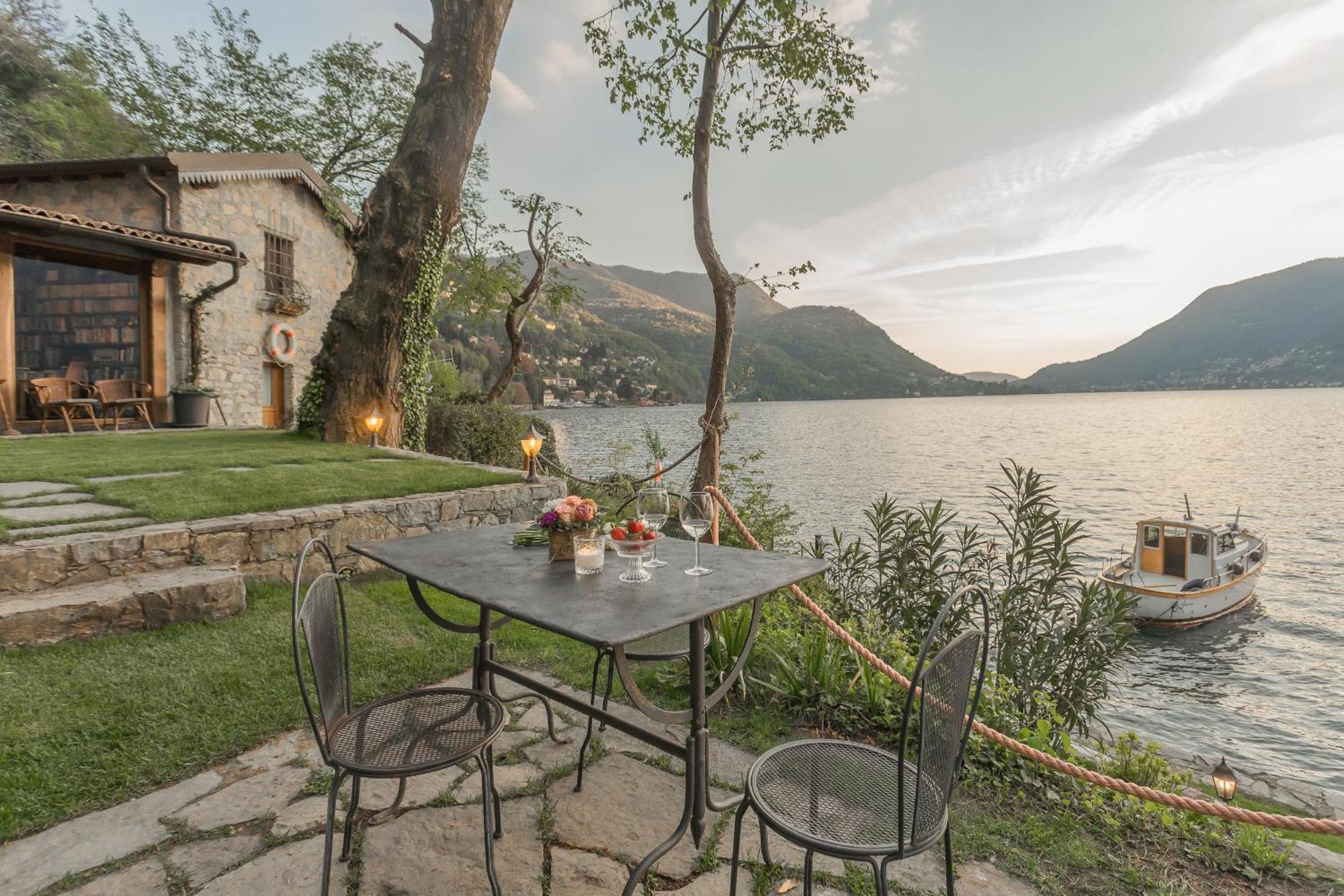 The Writer'S Nest Waterfront Villa By Rent All Como Faggeto Lario Exteriör bild