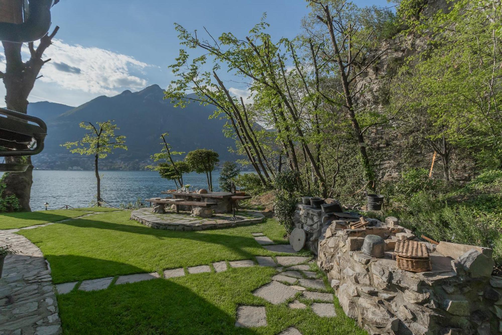 The Writer'S Nest Waterfront Villa By Rent All Como Faggeto Lario Exteriör bild